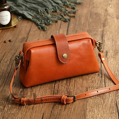 Artisan Crafted Leather Elegance